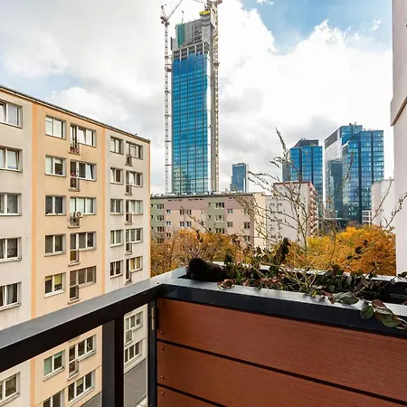 Appartement Sienna 65 Premium With Parking In By Renters Prestige Varsovie
