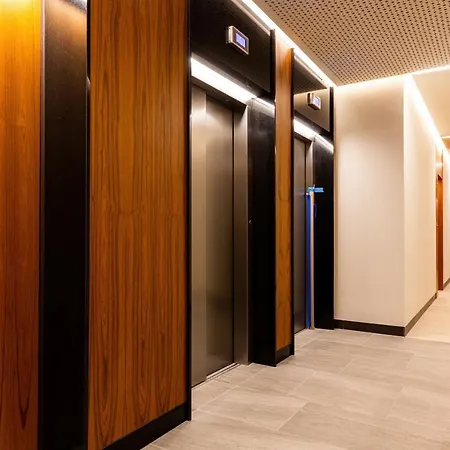 Appartement Sienna 65 Premium With Parking In By Renters Prestige Warschau