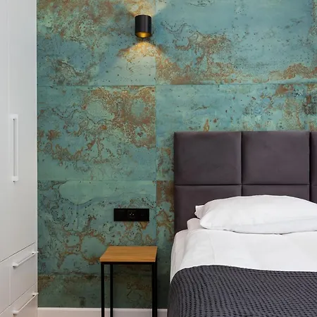 Sienna 65 Premium With Parking In By Renters Prestige *